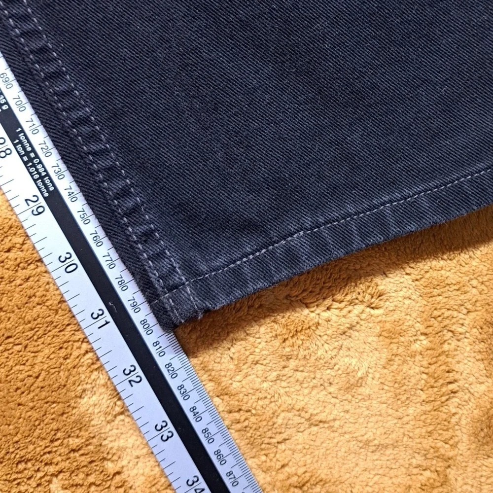 Vintage Levi's 560 Black Jeans Mens 36x32 loose Fit Tampered Baggy Denim USA 90s
